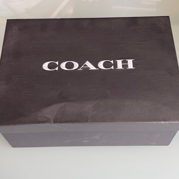 New - Picture 1 of 3